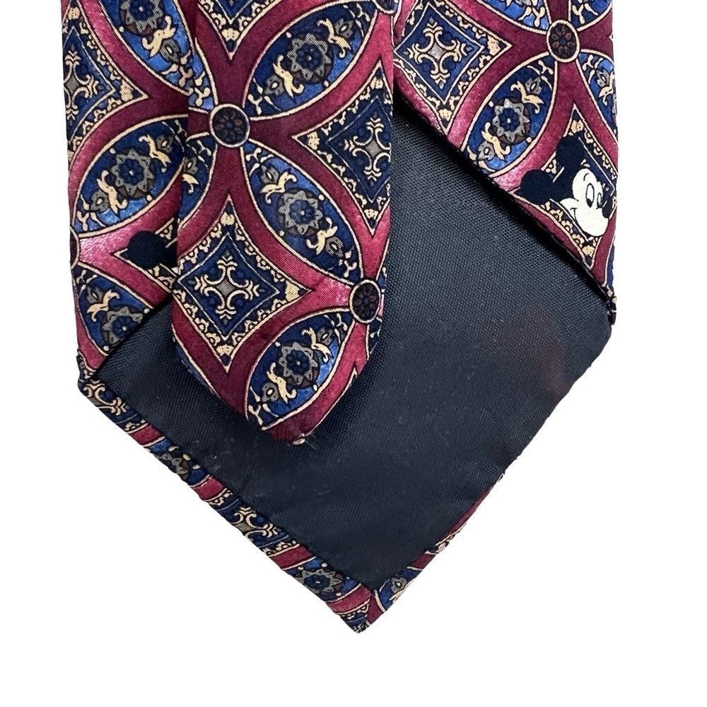 Vintage Disney Hidden Mickey Necktie. 1990s. Great Condition! - Picture 4 of 6